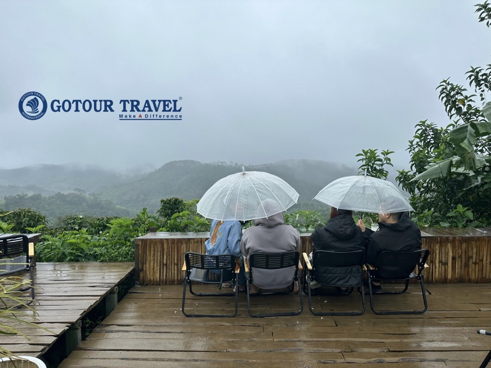 Săn mây tại Măng Đen