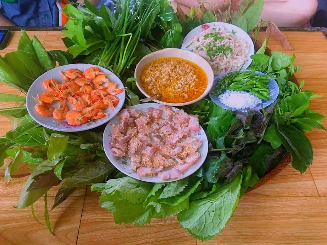 Gỏi lá Kon Tum – Hương vị đặc biệt của núi rừng Tây Nguyên