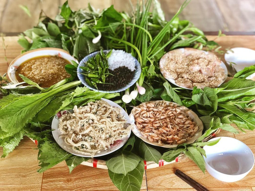 Gỏi lá đặc sản Kon Tum